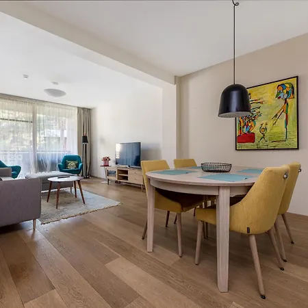 Birutes Aleja 43 Apartamentai