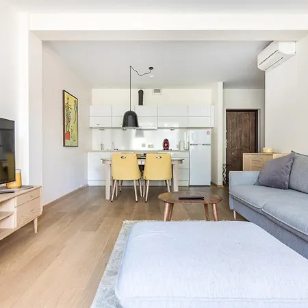 Birutes Aleja 43 Apartamentai *